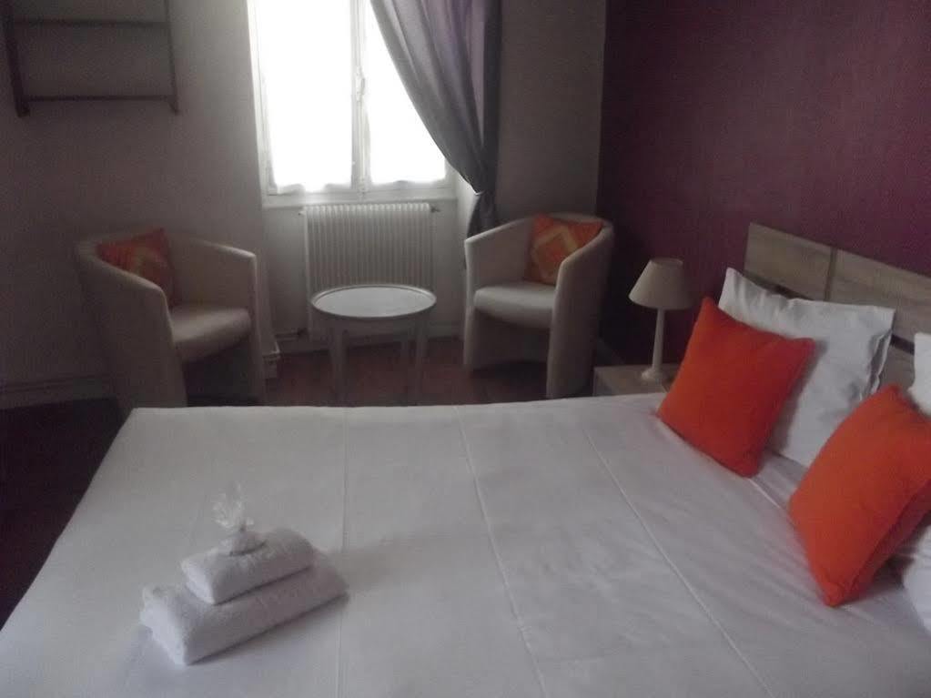 Hotel De La Colombiere ชาลง-ซูร์-ซอน ภายนอก รูปภาพ