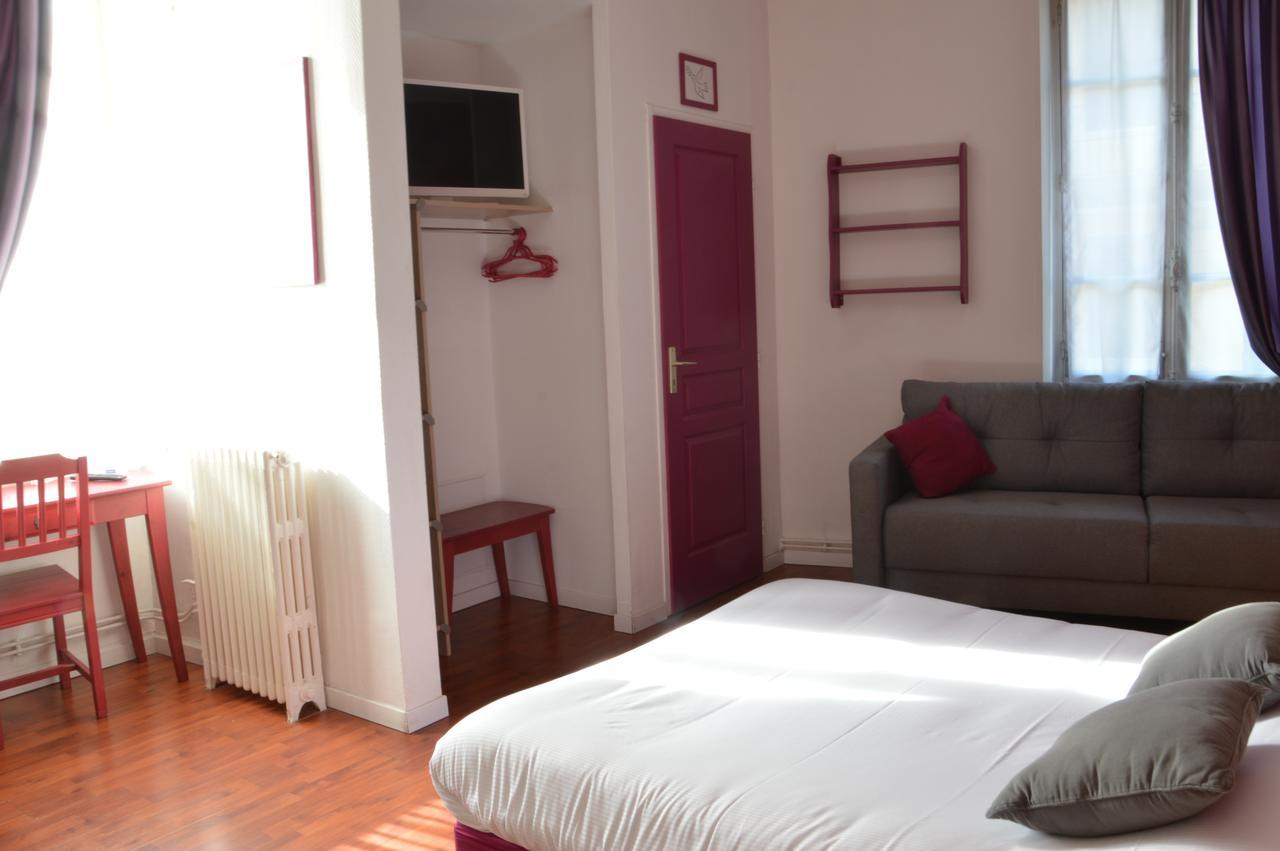 Hotel De La Colombiere ชาลง-ซูร์-ซอน ภายนอก รูปภาพ
