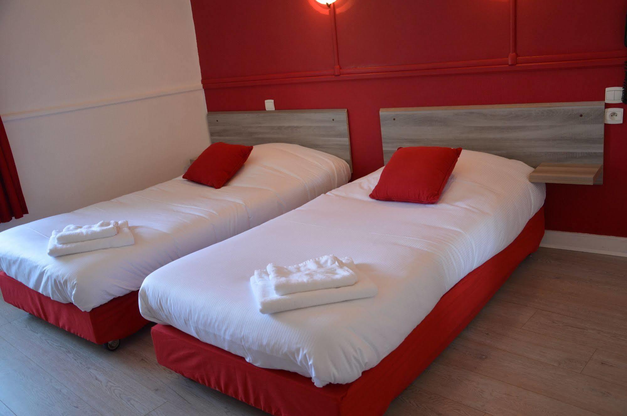 Hotel De La Colombiere ชาลง-ซูร์-ซอน ภายนอก รูปภาพ