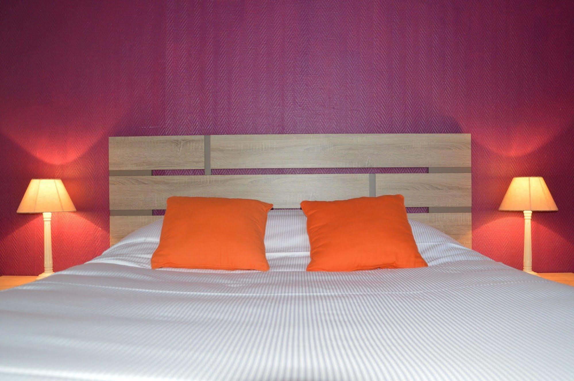 Hotel De La Colombiere ชาลง-ซูร์-ซอน ภายนอก รูปภาพ
